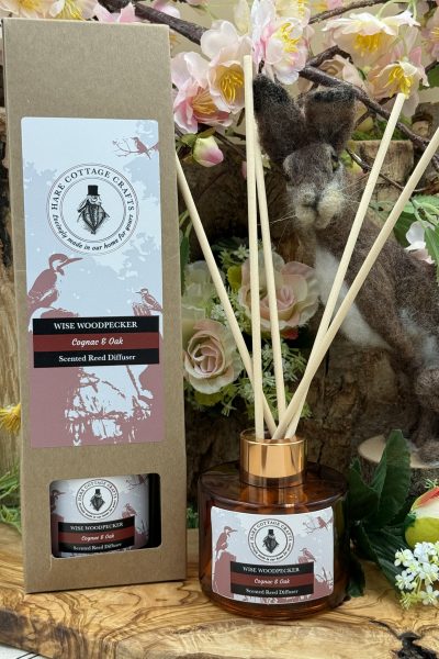 Wise Woodpecker - Diffuser - Cognac & Oak