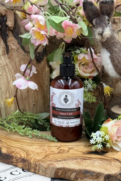 Wise Woodpecker - Hand and Body Lotion - Cognac & Oak