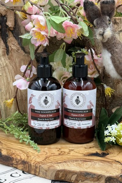 Wise Woodpecker - Hand and Body Set - Cognac & Oak