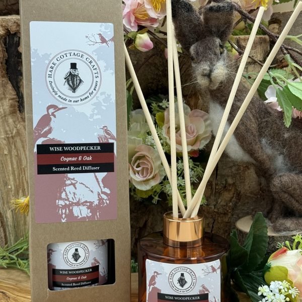 Wise Woodpecker - Diffuser - Cognac & Oak